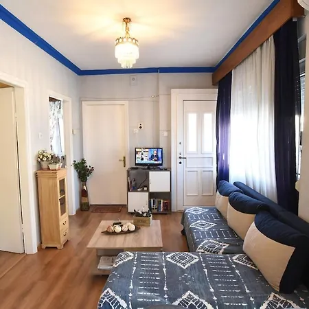 Zoe's House *