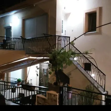 Zoe's House *