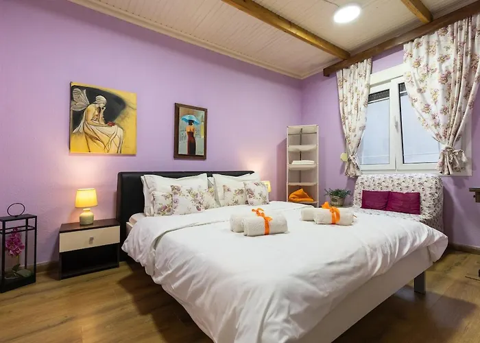 Zoe's House * 卡瓦拉