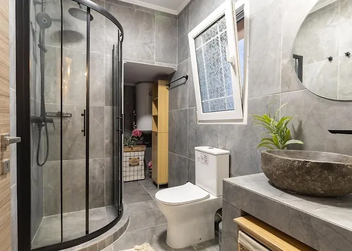 Zoe's House * 卡瓦拉